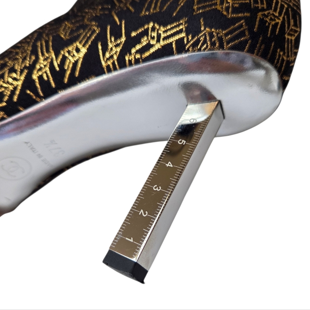 CHANEL CC Logo Cap Toe Ankle Boots With Metal Ruler Heels Gold Chair Print 37.5 - Picture 5 of 16